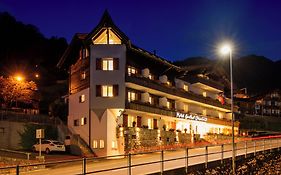 Hotel Oberland